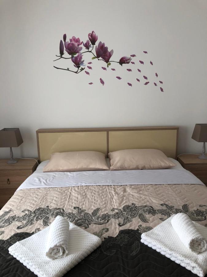 Butterfly Apartment Hermannstadt Exterior foto